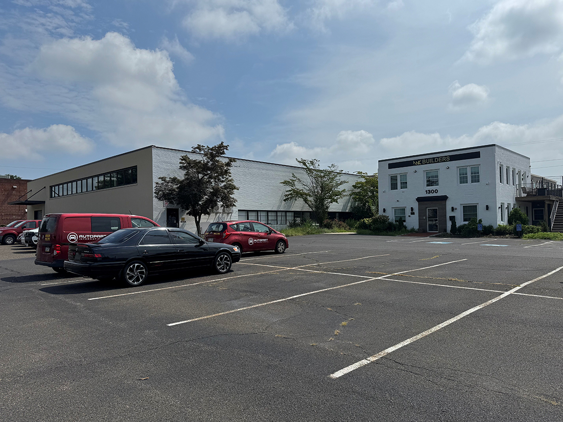 1300 E. Mermaid Lane, Wyndmoor, PA 19038